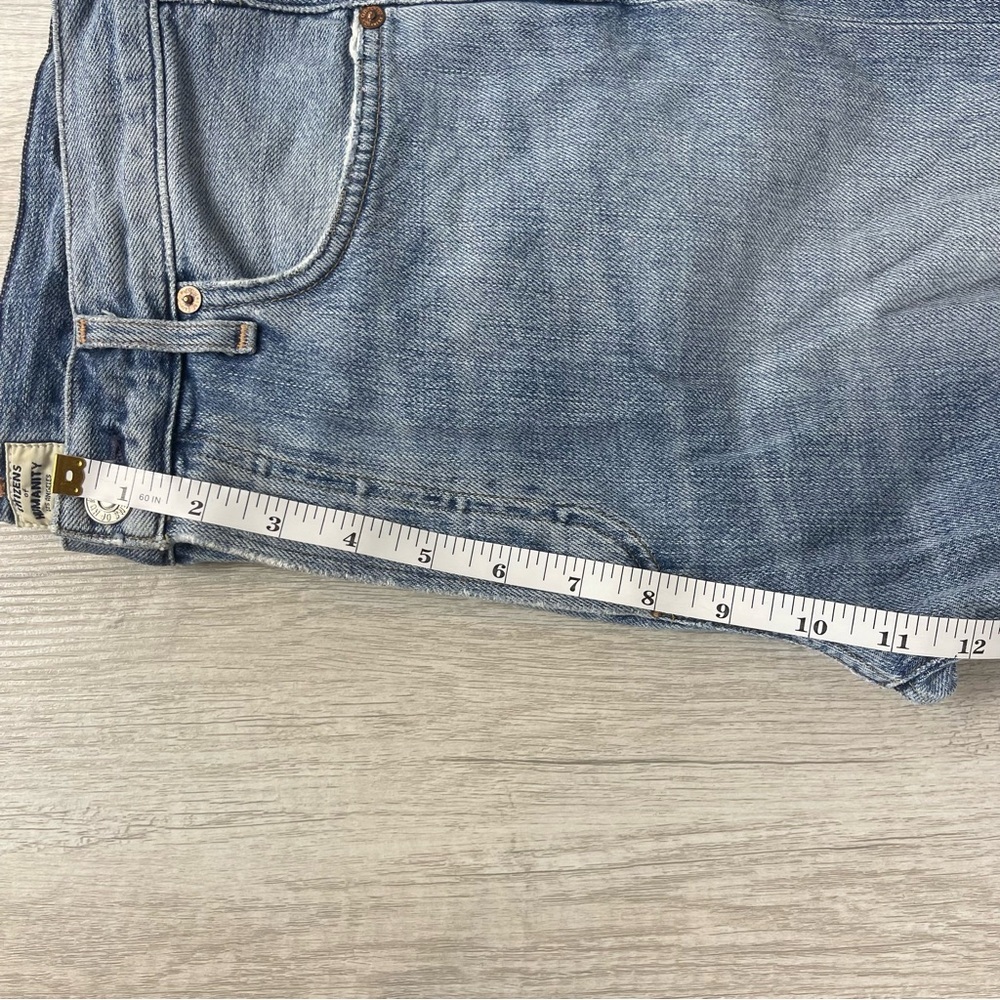 Citizens of Humanity Liya High Rise Classic Fit Crop in Torn, 28 - Picture 13 of 16
